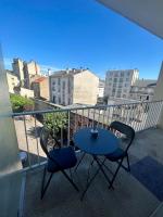 T1 aux pieds de la Gare Bénédictins - DABNB - B&B