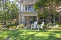 Relax at The Sands - B&B