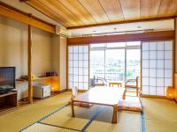 Japanese-Style Room with Lake View