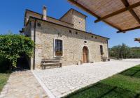 Agriturismo Torre Gialluise - Chambres d’hôtes Gesualdo