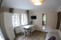 Camera Matrimoniale con Bagno in Comune