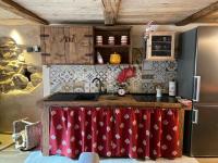 B&B Brezzi - Il Caso di Michael e Katia - Bed and Breakfast Brezzi