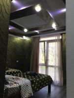 Deluxe Double or Twin Room with Mountain View
