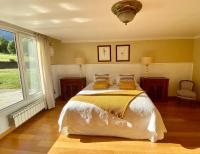 King Room with Spa Bath