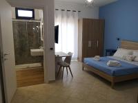 Driepersoonskamer met Eigen Badkamer