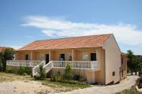 B&B Jezera - Apartments with a parking space Jezera, Murter - 5107 - Bed and Breakfast Jezera