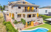 B&B Alella - Amazing Home In Alella With 6 Bedrooms, Outdoor Swimming Pool And Swimming Pool - Bed and Breakfast Alella