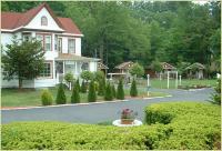 Seven Dwarfs Cabins - White Cabin - B&B Lake George