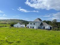 B&B Campbeltown - Kilchrist Castle Cottages - Bed and Breakfast Campbeltown