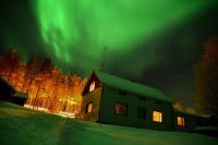 B&B Saunavaara - Authentic Arctic Country House By the River - Bed and Breakfast Saunavaara