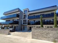 Luxury Apartments-LA Dino Maky - B&B
