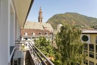 Dolomiti 65 mq new flat in the center of Bolzano - Chambres d'hôtes Bolzano