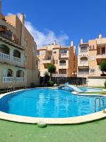 Villas Del Mar 2-bedroom Apartment with Swimming pool - Bed and Breakfast Torrevieja