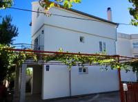 Apartments Nada - B&B Pirovac
