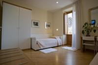 Dreibettzimmer mit Balkon