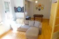 Yellow Door 2 - B&B Ponferrada