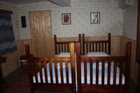 Standard Twin Room with Mountain View