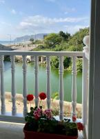 Habitación Doble Deluxe con vistas laterales al mar