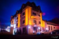 B&B Targu Jiu - Hotel Rais - Bed and Breakfast Targu Jiu