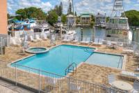 409 - Madeira Bay Resort - Bed and Breakfast St. Pete Beach