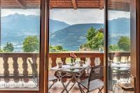 La finestra sul Lago Tenna Ospitar - B&B Tenna