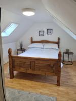 Fisherman Cottage - ideal for Trades and couples part of Langley Serviced Apartments Has outside steps - B&B Wick
