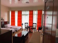 3 Pax Charming Foggy Cold Breeze, Cozy Gardenville Hotel - Chambres d'hôtes Baguio