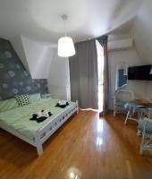 Apartment mit Balkon