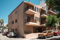 ModernPastel Apartment - Private Parking,Near the Old Port - Ferienwohnung