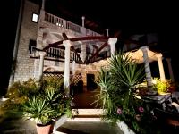 Vila Vera Seafront Apartments - B&B Sumartin