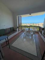 Marina 1 Three Bedroom Chalet - B&B El Alamein