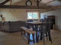 Pays de Joie - Gite-Loft Le Piano - B&B Montalembert