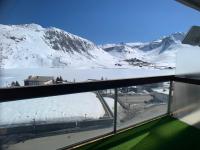 Appartement rénové proche des pistes, balcon, vue lac, WiFi - FR-1-502-389 - Chambres d'hôtes Tignes