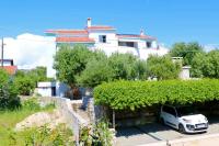 B&B Lun - Apartments by the sea Jakisnica, Pag - 10428 - Bed and Breakfast Lun