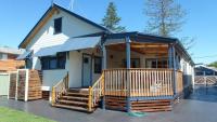 Mistys Beachside Cottage - Bring your own linen. - B&B