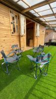 Bombay Camping Company, Pawna Lake Lonavala - B&B