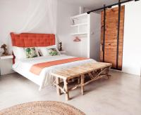 Camera Queen con Vista Piscina