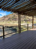 The Damm House, Crystal View Vineyards - B&B Onseepkans