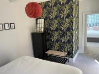 Redwing- free parking- Grade II listed- ground floor two bedrooms apartment - B&B Huntingdon