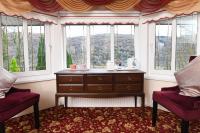 King Room with Mountain View