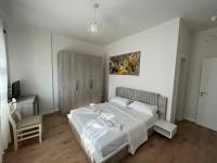 Dreibettzimmer mit Bergblick