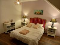 B&B Thury - Gite Lilas Sensation - Bed and Breakfast Thury