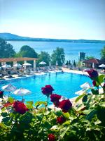 B&B Sozopol - AJ Apartment 1 with Pool view, Santa Marina Holiday Village, Sozopol - Bed and Breakfast Sozopol