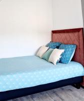 HYPER CENTRE Gare RER A 250m Paris 20min - B&B Poissy