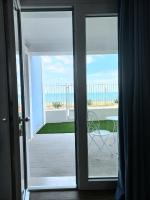 Deluxe Double Room with Balcony and Sea View
