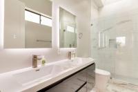 Luxury Modern 4 bedroom 3 Bath Home With Rooftop Deck #3 - Bed and Breakfast Los Angeles