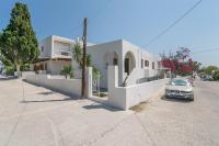 Granny's Yard - B&B Adámas