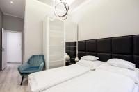 Double bed Room with shared kitchen