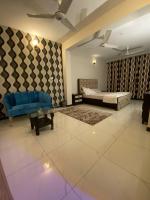 Double or Twin Room with Bathroom