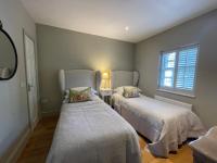Chambre Lits Jumeaux avec Salle de Bains Privative